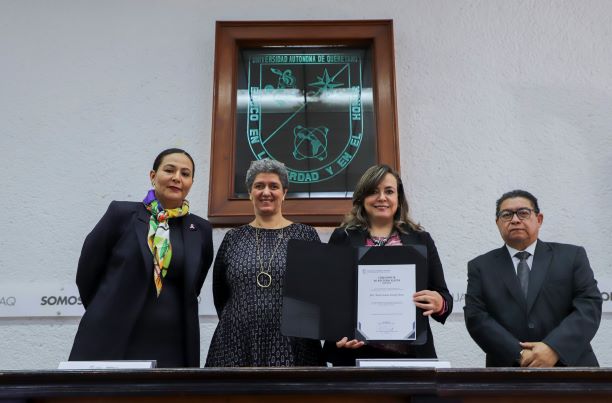 Recibe Dra. Amaya Llano Constancia Como Rectora Electa - Noticias UAQ